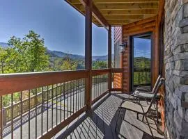 Majestic Mtn Getaway Game Room, Decks and Hot Tub!