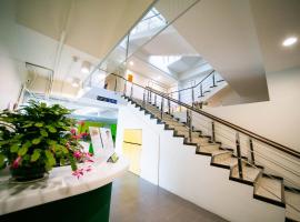 客旅家青年旅館 Travelers Plus, hotel v destinaci Ťia-i