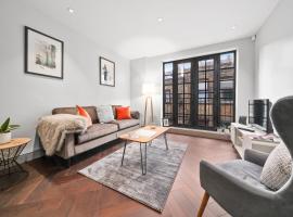 2 Bed Lux Apartments near Central London FREE WIFI by City Stay Aparts London, hotel in London