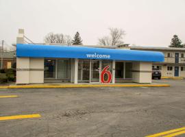 Motel 6-North Olmsted, OH - Cleveland, hotel near Cleveland Hopkins International Airport - CLE, 