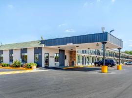 Econo Lodge, poilsiautojų namelis mieste Shorewood