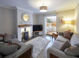 Host & Stay - Lowcross Cottage, feriehus i Guisborough