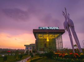 La Vita Nuova Resort & Spa, hotel with parking in Shaugaon