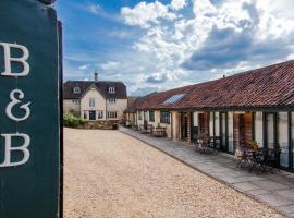 T's at Lower Rudloe Farm, Landhaus in Corsham