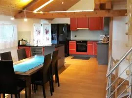 Whole large 3 levels apartment