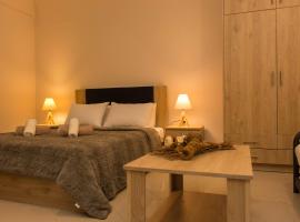 Central Luxury Studio, hotel en Corinto