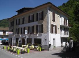 Hôtel du Dauphiné, hotel v destinaci Allevard