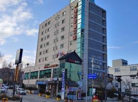 Metro Pol Tourist Hotel, hotel en Pyeongtaek