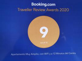 Apartamento Muy Amplio, con WiFi y a 12 Minutos del Centro