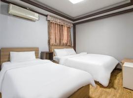 Keumkang Motel, hotel en Seúl