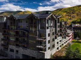 LUXURY, meters to Lionshead Gondola. THE LION, apartment in Vail