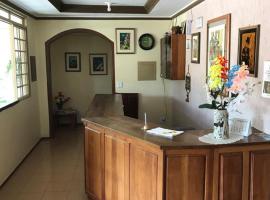 HOTEL MIRACEMA PALACE, Hotel in Miracema do Norte