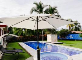 Yubarta Lodge, hotel v destinaci Uvita