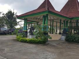 Putri Duyung Guest House, počitniška nastanitev v mestu Karangpandan