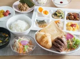 수퍼 호텔 미도스지센 에사카