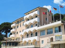 Hotel Elena, hotel em Recco