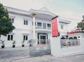 RedDoorz Syariah near Transmart Lampung, hotel a Bandar Lampung