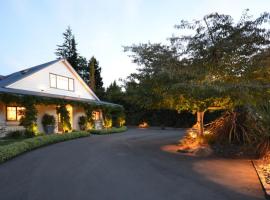 Olive Rabbit - Boutique Bed & Breakfast, holiday rental in Turangi