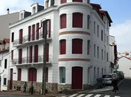 Saint-Jean-de-Luz-location 2 minutes a pieds de la plage
