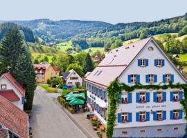 Goldener Adler Oberried - Hotel & Appartements, family hotel in Oberried