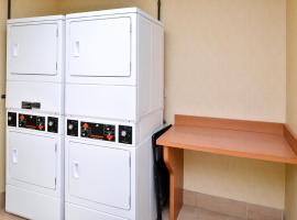 溫徹斯特燭木套房酒店，溫徹斯特的飯店