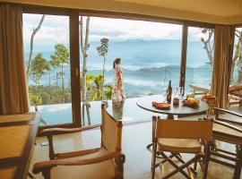 Aarunya Nature Resort and Spa, hotell i Kandy