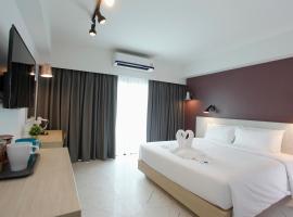Port Canary Airport Hotel, hotel in Lat Krabang