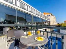 All Saints Suites B&B Kastela