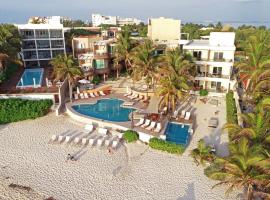 Hotel Playa La Media Luna, ξενοδοχείο σε Isla Mujeres