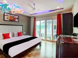 Sea Shell Beach Cottages & Suites, hotell i Arambol