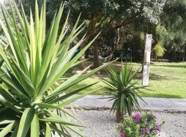 Nexo Surf House, hostal o pensión en El Palmar