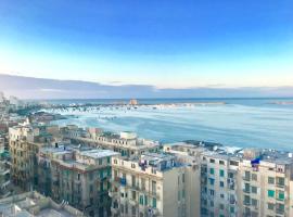 Downtown Sea View Suites, rental liburan di Alexandria
