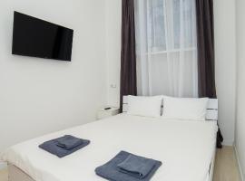 Atlas Hotel, hotel dengan parkir di Poltava