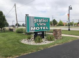 GRATIOT VIEW MOTEL、サギノーのホテル