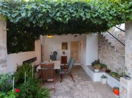 Holiday Home Burba, ξενοδοχείο σε Komiža