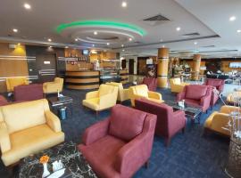 Almasem Hotel suites-Gurnata-Riyadh، شقة في الرياض
