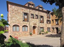 Casa Rural de la Abuela, budgethotell i Montejo de Tiermes