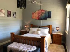 Bellbrook Historic Getaway at Bellmeadow Homestead