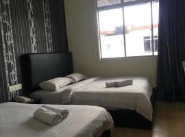 OYO 89856 Mf Hotel, hotel in Pontian Besar