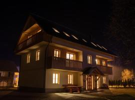 Apartments & Rooms Pr' Skalovc, guest house in Bohinj