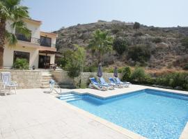 Holidays Villas, hotel a Pissouri