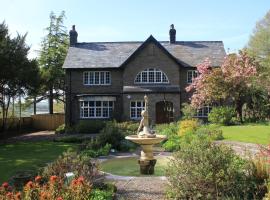 Gellihaf House, hotel perto de Resort de Golfe Bryn Meadows, Blackwood