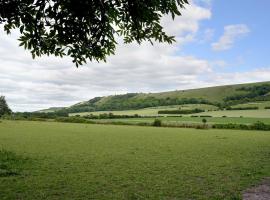 Spring Cottage, hotel perto de Amberley Castle, Amberley