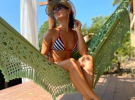 Pousada e Hostel Vale do Rosa, hotel v destinaci Praia do Rosa