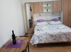 Studio za 2 osobe- LIJANA, Golfhotel in Tučepi