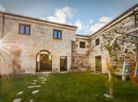 Pazo de Lemaio, Hotel in Laracha