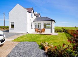 Drummore에 위치한 호텔 Castlemoor Holiday Cottage, Mull of Galloway