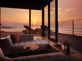 ๋คํ
์ผ๋ง์ ์์นํ ํธํ
The Shinra