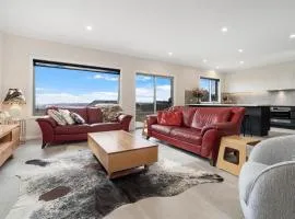 Silverdown Luxury king rooms OR Apartment