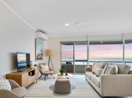 Cottesloe Ocean View House, apartment in Perth